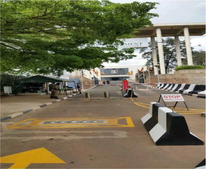 GS UVSS portàtil instal·lat al Centre Nacional de Convencions d'Uganda